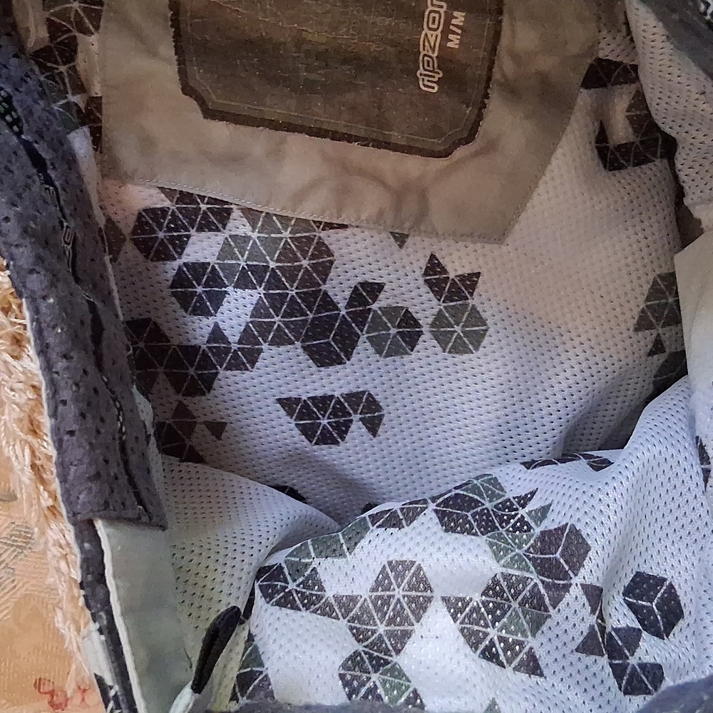 Snow Pants - image 3